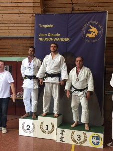 1er en -90kg