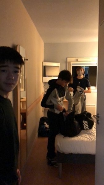 41DEC4EB-94FC-4163-9CB8-9A8C61D8914E