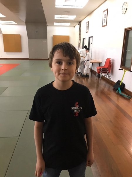 1ba21e36-7002-418a-9c45-0b89f94bf040