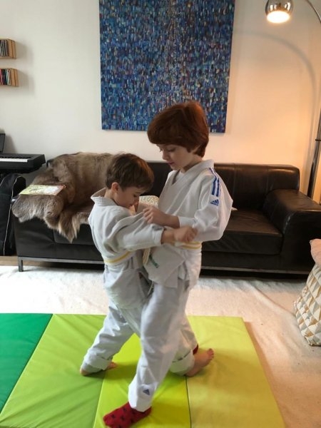 45012cce-0726-452d-b6b4-1cf2c2cc243b