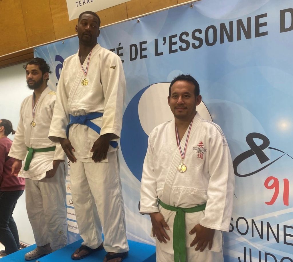 L’attribut alt de cette image est vide, son nom de fichier est jp-2-1024x918.jpg.